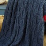 Modré přikrývky pletení