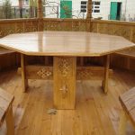 Nyolcszögletű asztal fából készült kerti pavilon