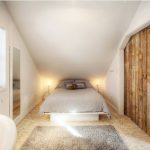 Lange smalle slaapkamer met schuin plafond