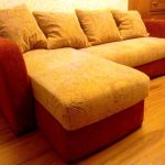 Menggabungkan warna untuk sofa upholstery lakukan sendiri