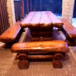 סט מתאים של רהיטי עץ עבור gazebos