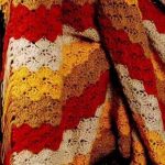 Een heldere combinatie van strepen in vier kleuren voor een gezellig vloerkleed