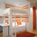 Design loftové postele a pohovky ve stejném stylu
