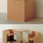 Bord med stolar omvandlas till en kub