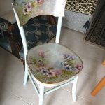 Kaunis kukka kuvio decoupage tuolin koristeluun