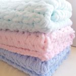 Veelkleurige pluche dekens voor kinderen