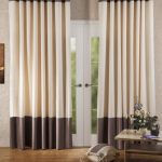 Combinaison horizontale de tissus pour rideaux - l'idée de design originale