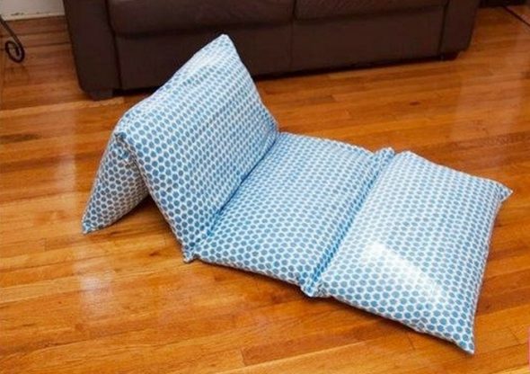 Jak šít matraci z polštářů