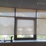Translucenta fönsterluckor på loggias fönster