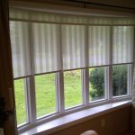 Böjt PVC-fönster med rullgardiner