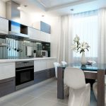 A világos függönyök világos barna színekkel egészítik ki a konyha belsejét