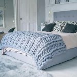 Blauwe merinowol deken voor een tweepersoonsbed