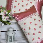 Bellissimi cuscini decorativi per la camera da letto o il soggiorno