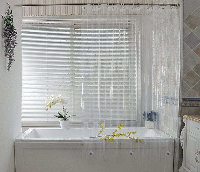 Transparent gardin med magneter för badrummet