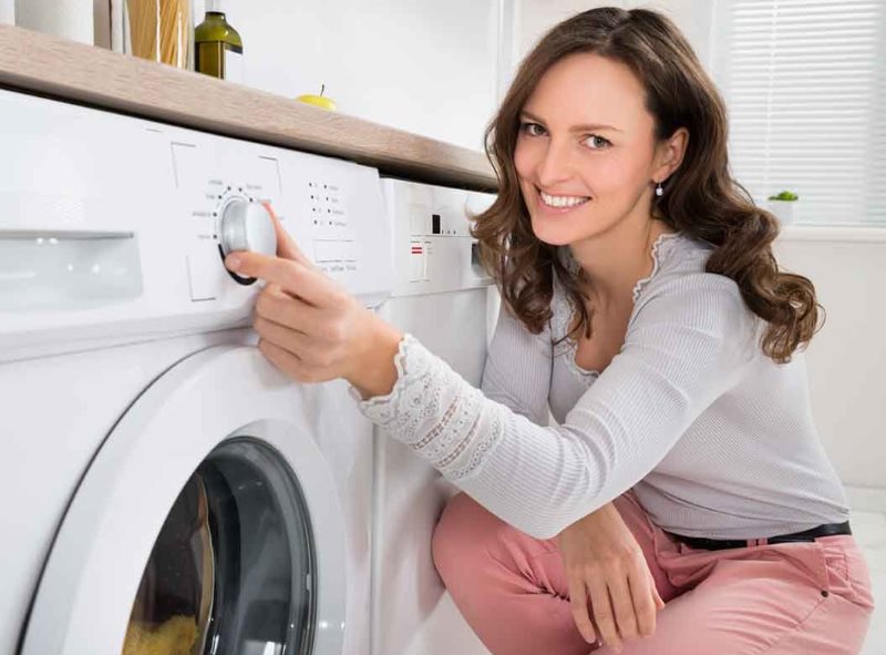 Instellen van de modus voor het wassen van tule met behulp van de knop