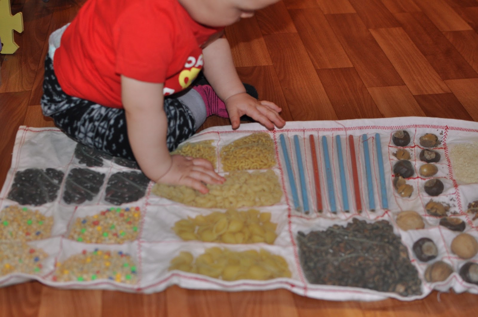 vauvan hieronta matto koristelu ideoita