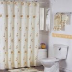 Kombinált fürdőszoba zónák ruhával függöny