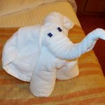 asciugamano gioca elefante