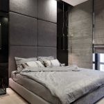 Design av ett sovrum i gråtoner