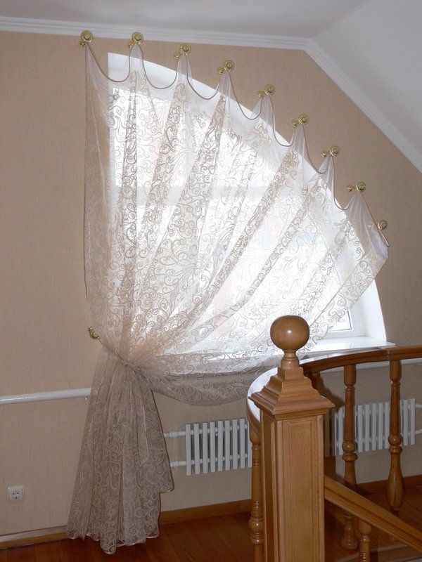 hur man hänger gardiner utan kransidéer