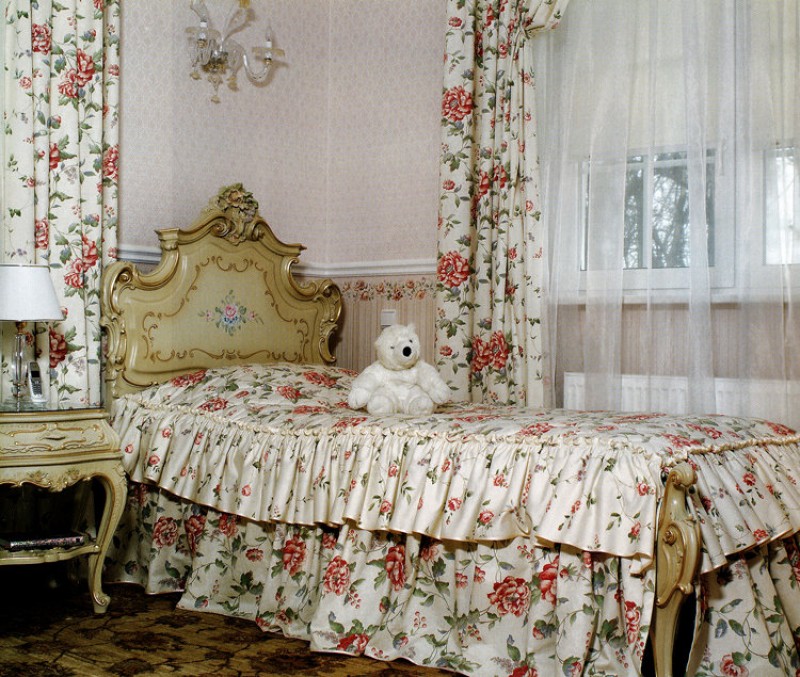 un ensemble de rideaux et couvre-lits pour les options de photo de la chambre