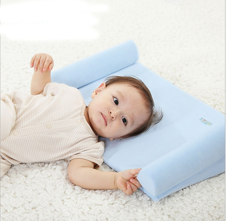 cuscino per idee arredamento neonato