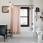 textielgordijnen voor het decor van de badkamersfoto