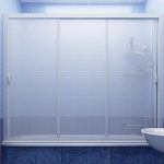 glasgordijn voor de ideeën van het badkamersbinnenland